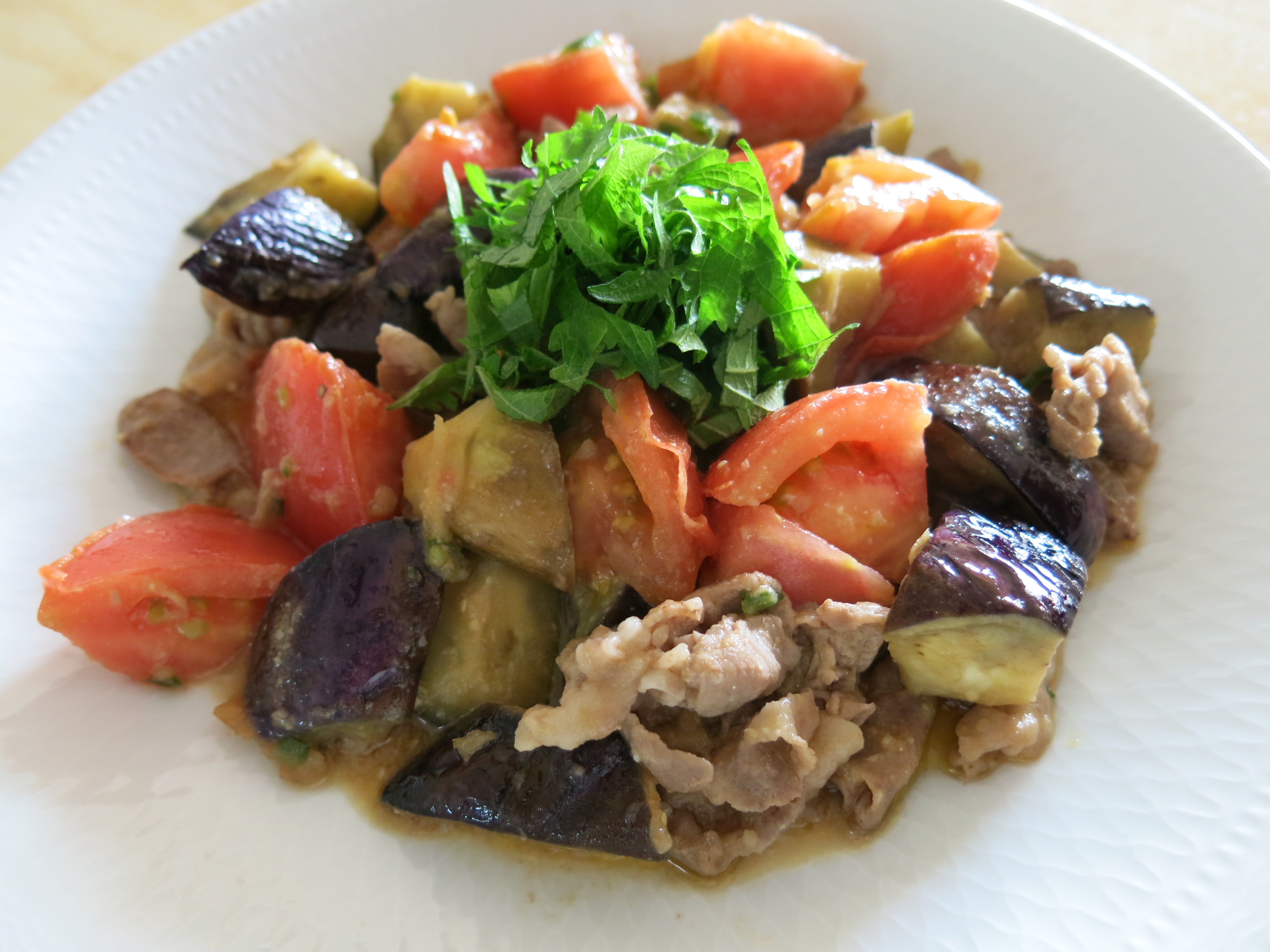 唐辛子レシピ トマトとなすの青唐辛子味噌炒め